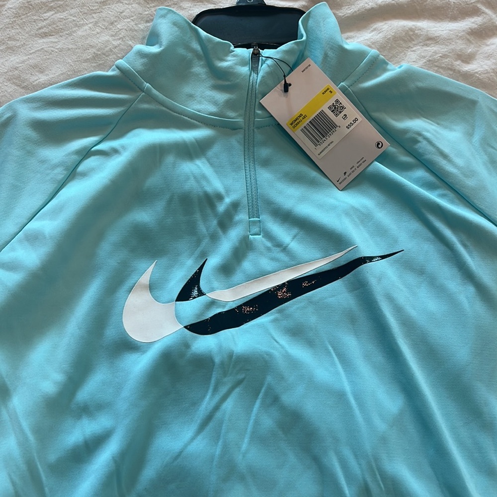 Nike dri fit pullover - Picture 2 of 7
